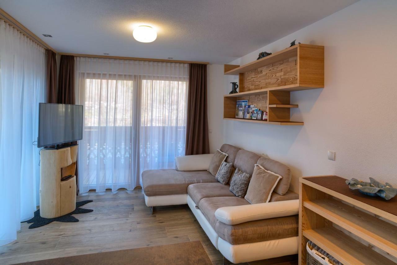 Chalet Schwarzenstein Campo Tures Luaran gambar